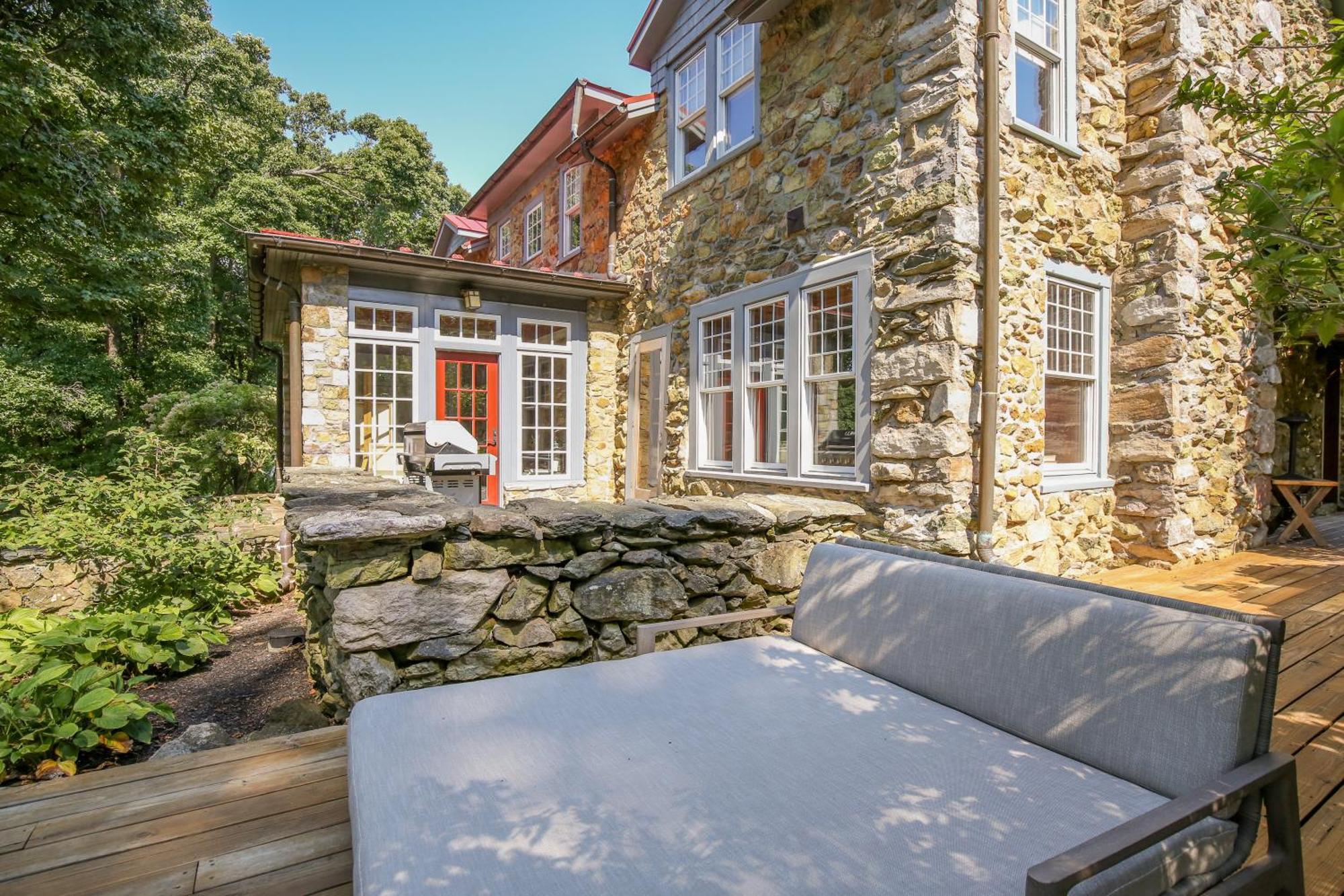 High Meadows Estate Villa